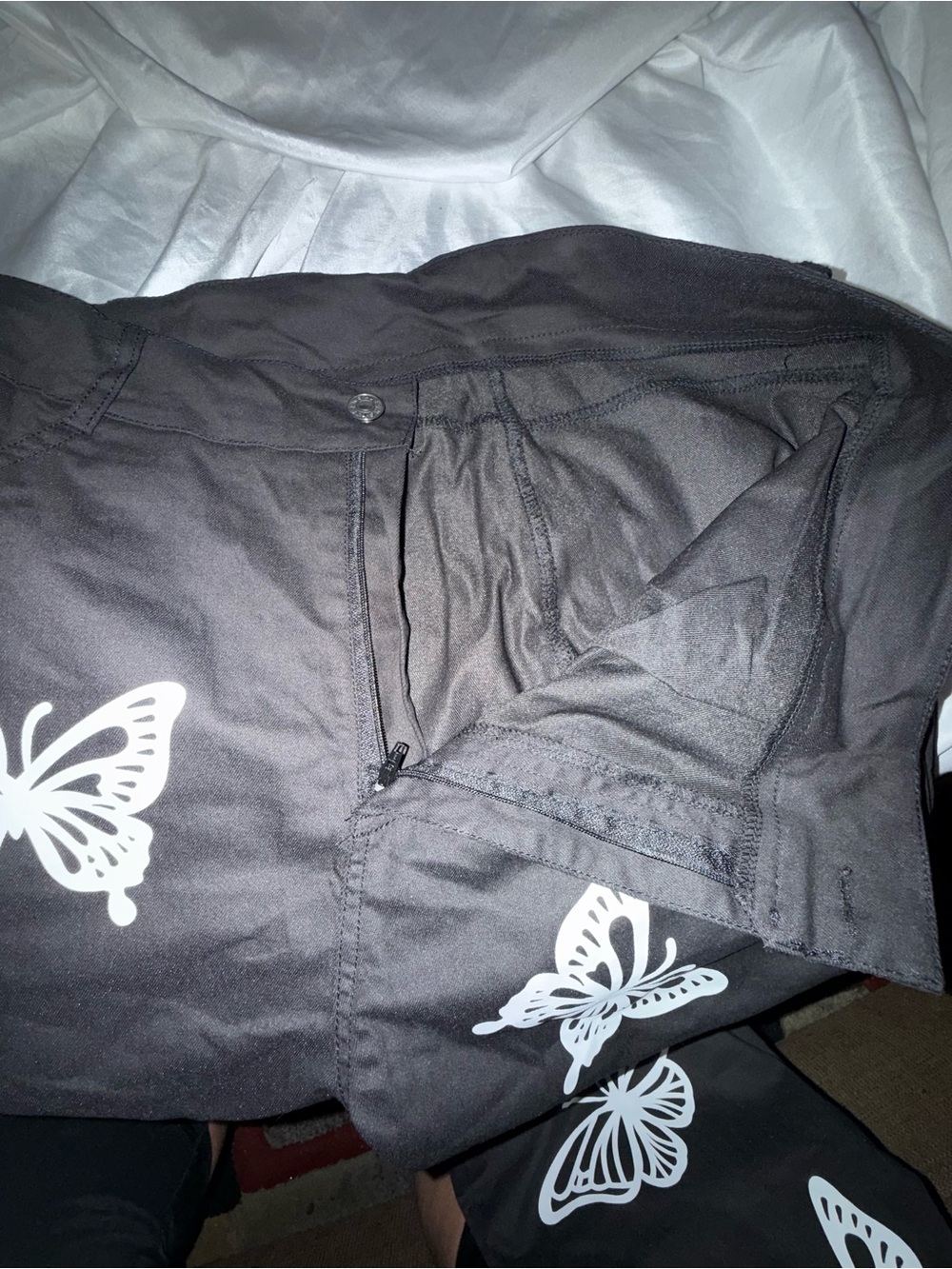 Wonen’s XL Black Butterfly Pants - never worn - Picture 4 of 8